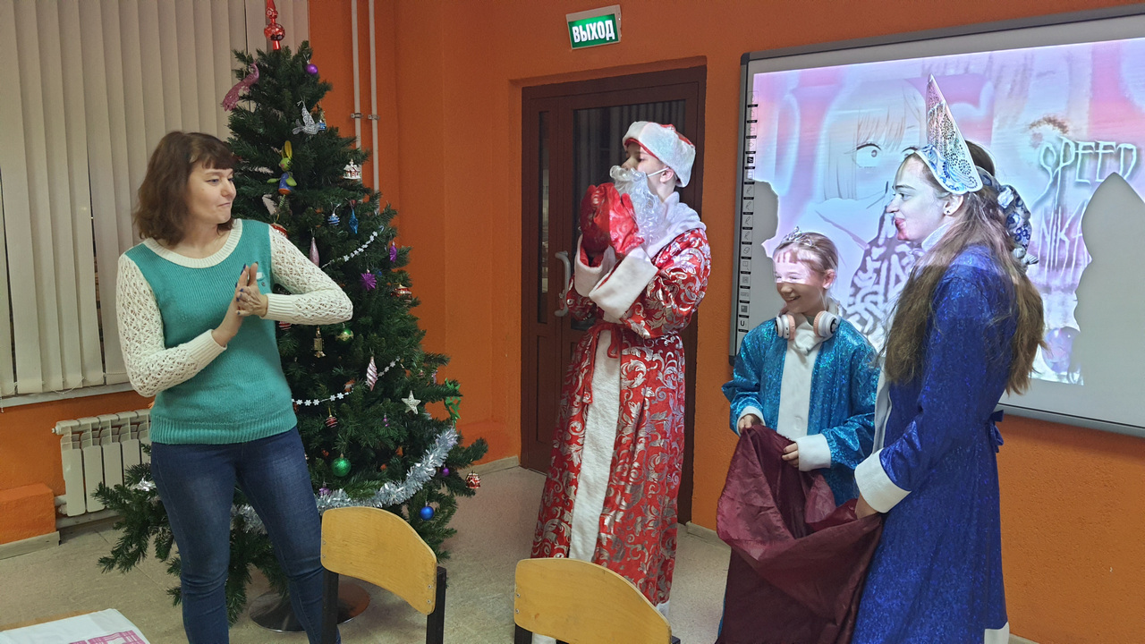 Новый год Волонтеры ЦКР