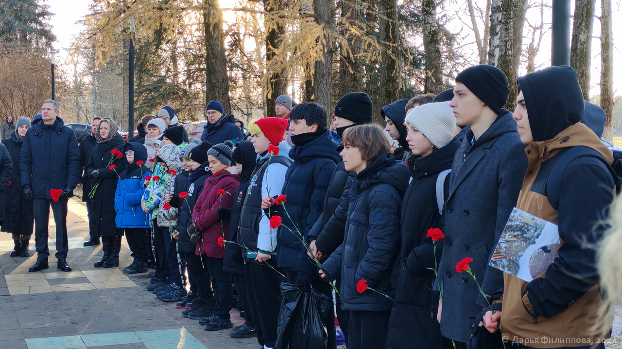 День контрнаступления советских войск в Битве под Москвой