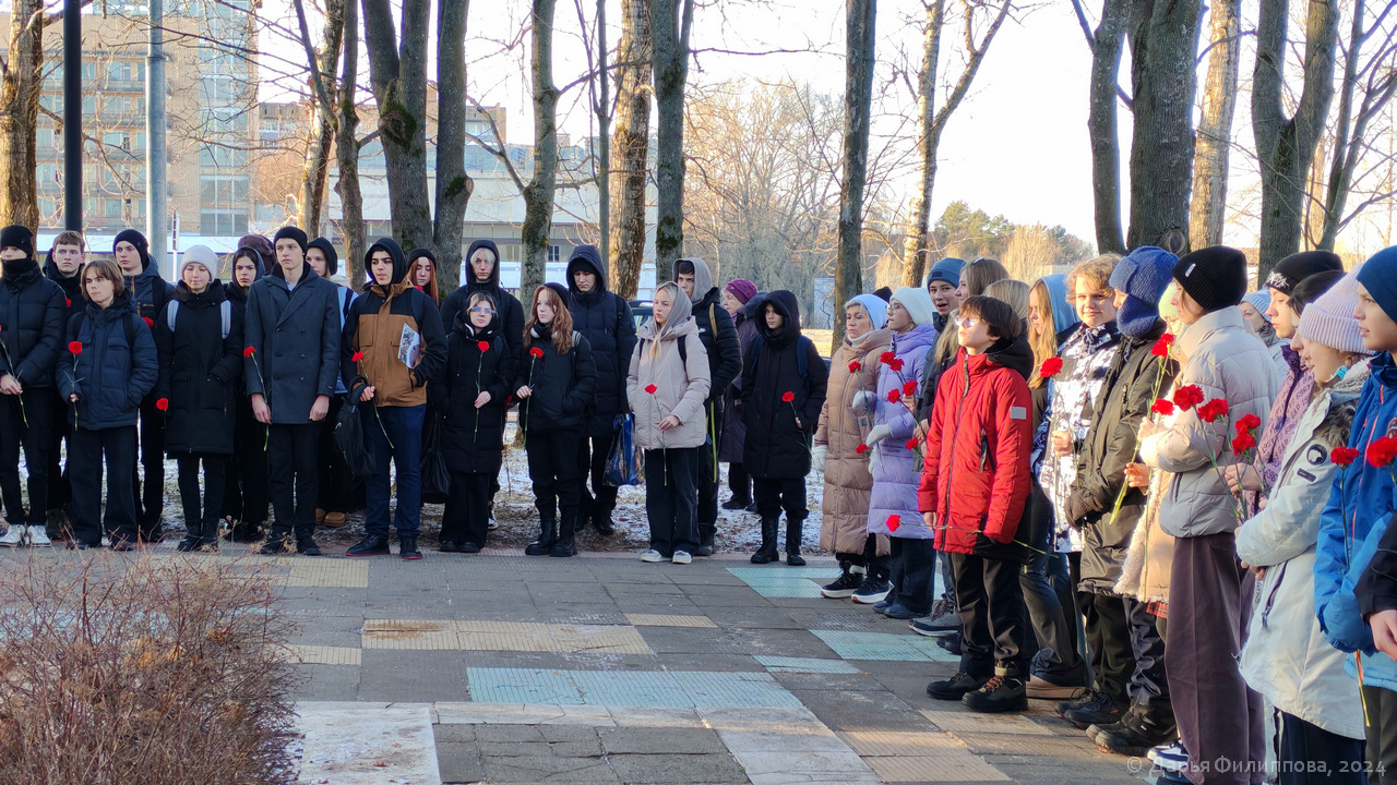День контрнаступления советских войск в Битве под Москвой
